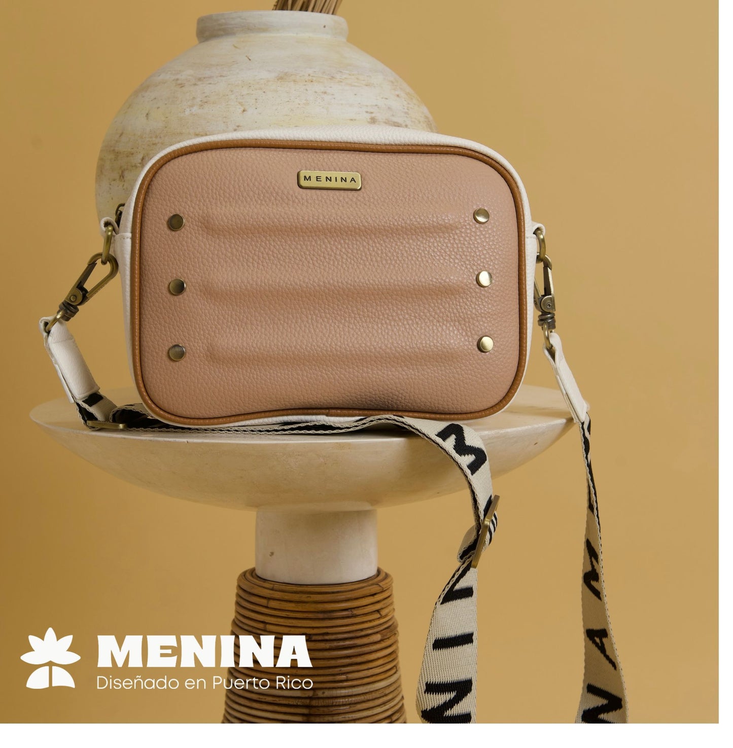 ISIS Viajeras Menina