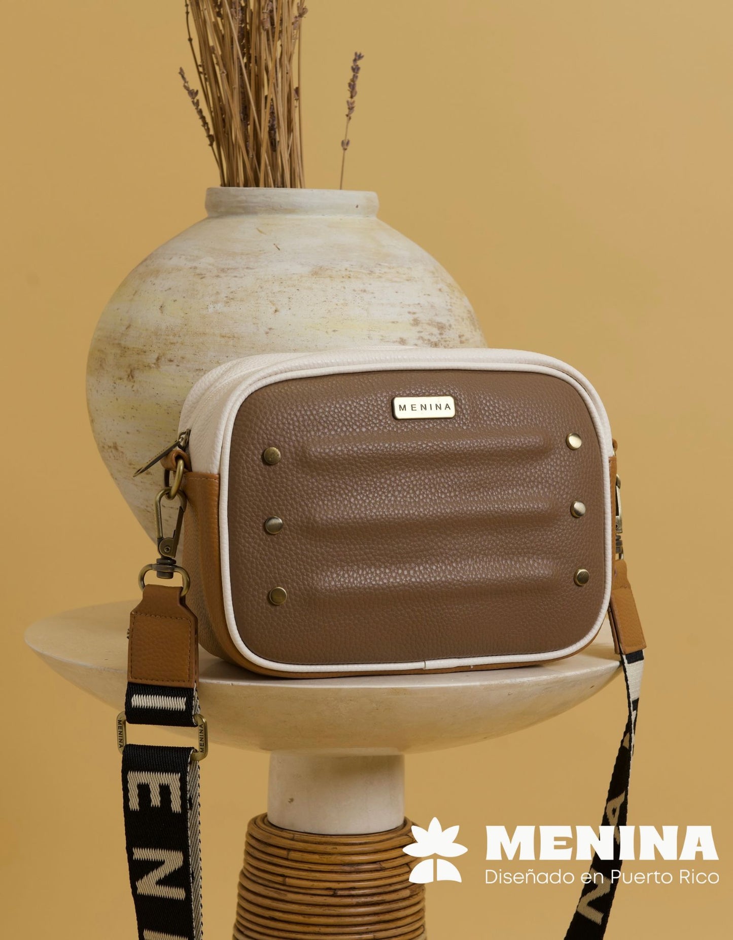 ISIS Viajeras Menina